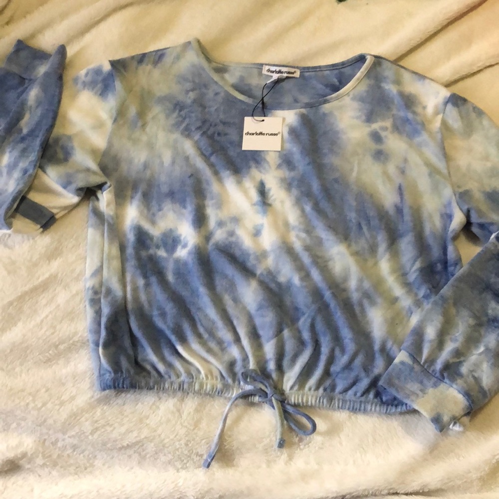 NWT Charlotte Russe light weigh pullover shirt